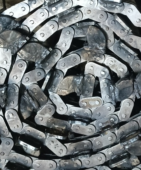 Цепь для траншеекопателя 3,2 метра -<span style="font-weight: bold;">Стоимость 110000 рублей. &nbsp;</span>Артикул 111118