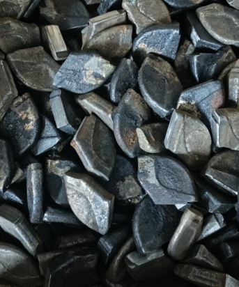 Резец для траншеекопателя -<span style="font-weight: bold;">Стоимость 550 рублей. </span>&nbsp;Артикул 150315