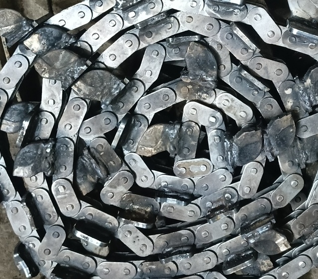 Цепь для траншеекопателя 3,2 метра -<span style="font-weight: bold;">Стоимость 110000 рублей. </span>Артикул 111118